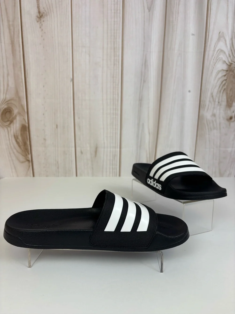Adidas Adilette Slide Sandals Lightweight Gym Shower Workout Beach Black Size 10